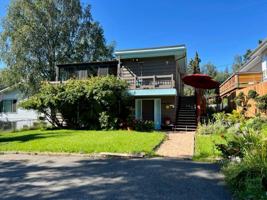 featured image of 1610 E St #2