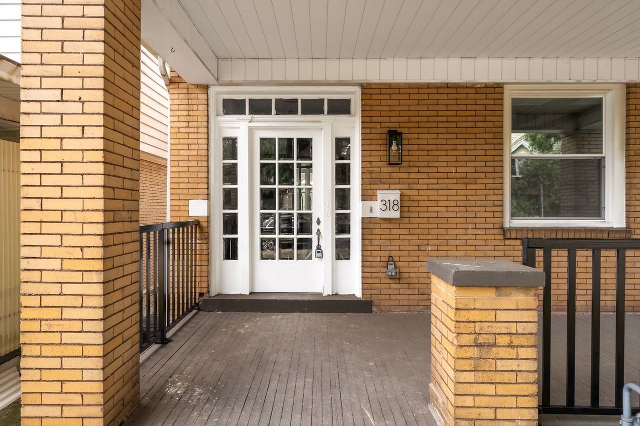 318 Lavina Ave - Photo 3 of 44