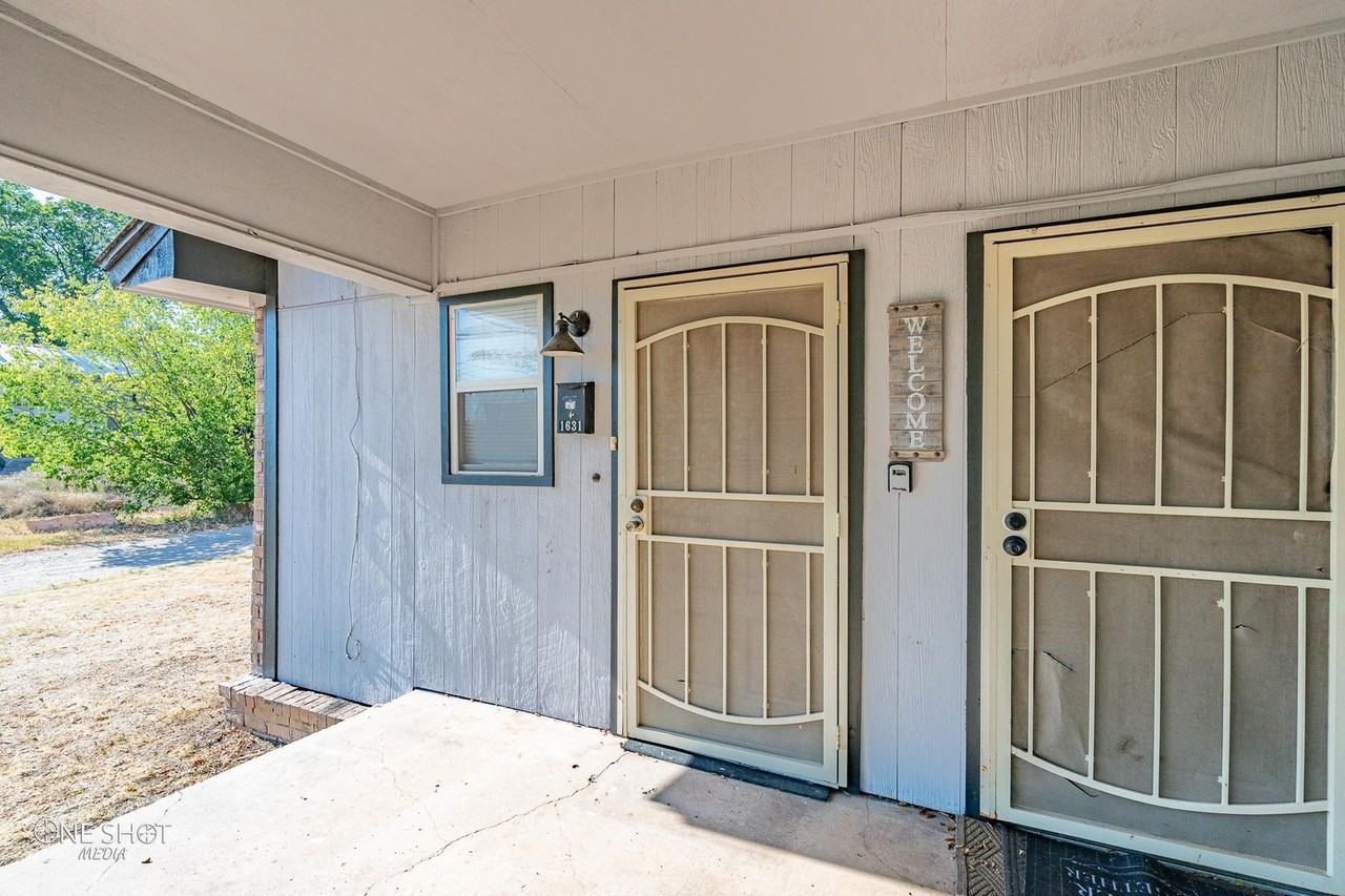 1631 S 3rd St - Photo 2 of 26