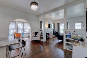 featured image of 2015 W Easton St