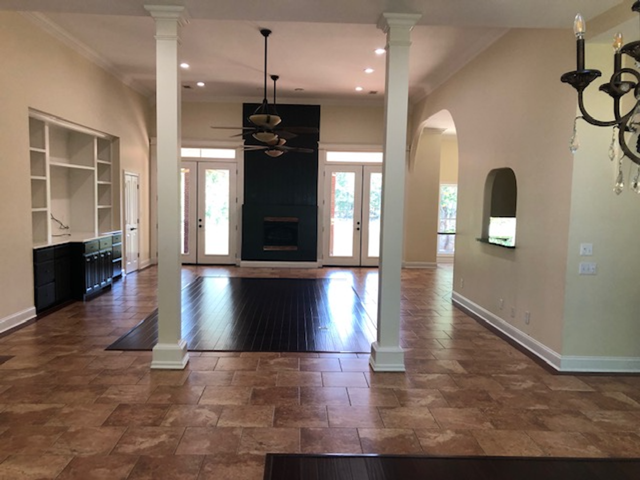101 Edgewater Cv - Photo 7 of 24