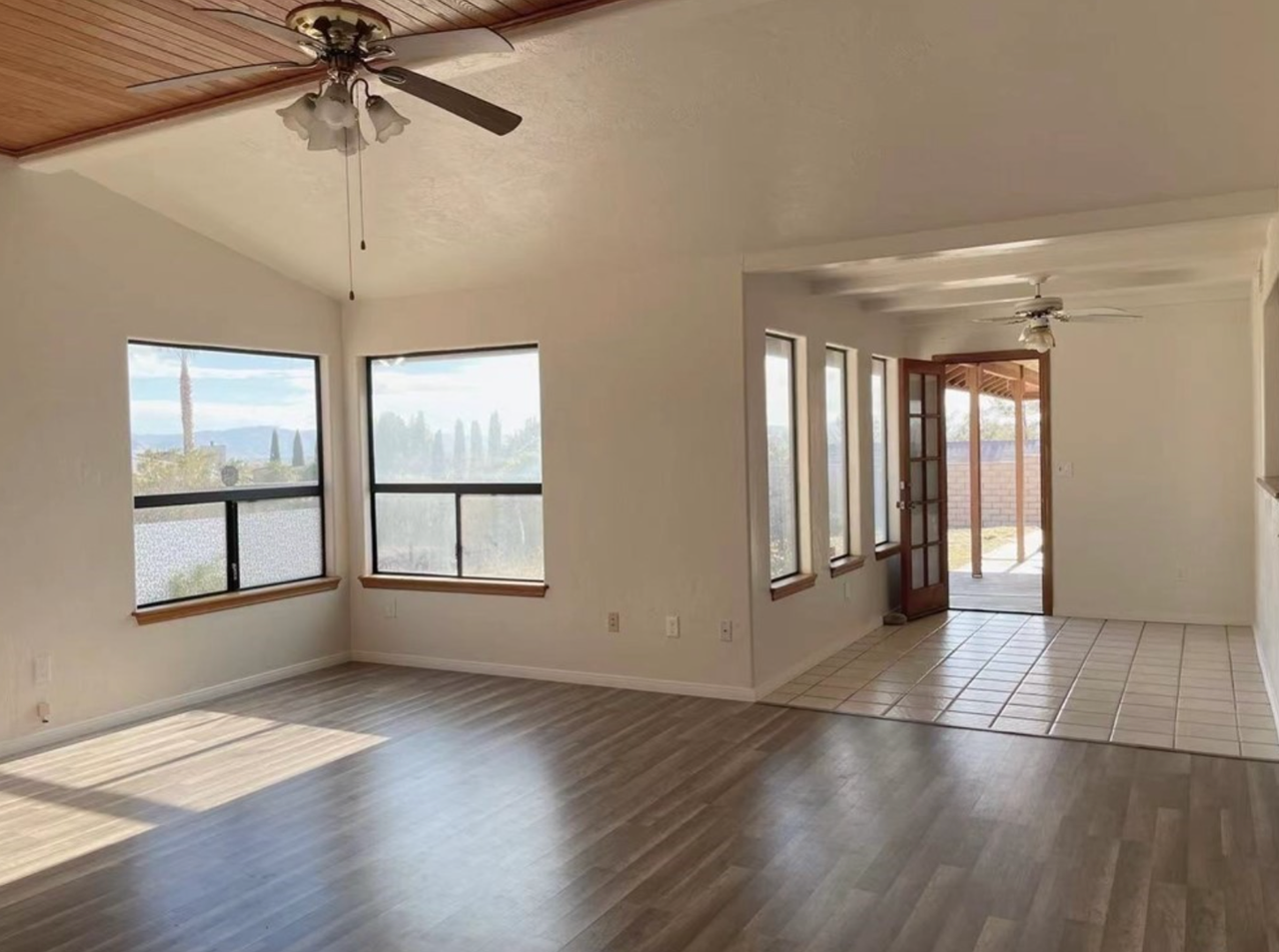 16347 Kamana Rd - Photo 5 of 8