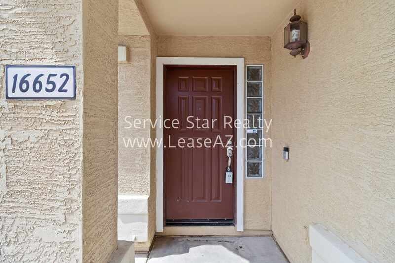 16652 W Latham St - Photo 5 of 26
