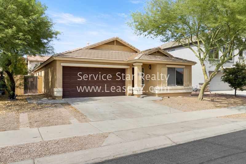 16652 W Latham St - Photo 7 of 26