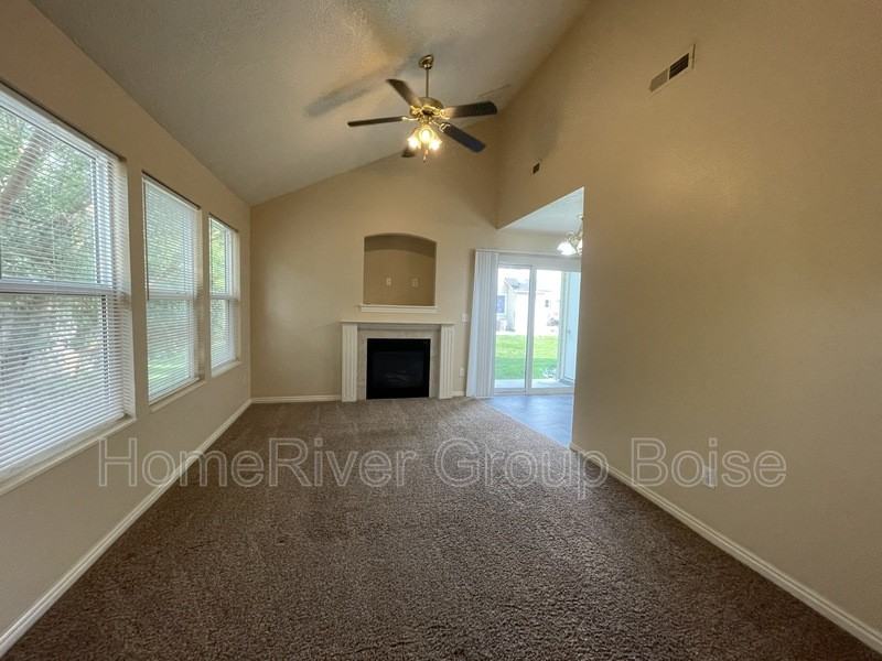 1299 N Stephanie Ln #104 - Photo 3 of 16