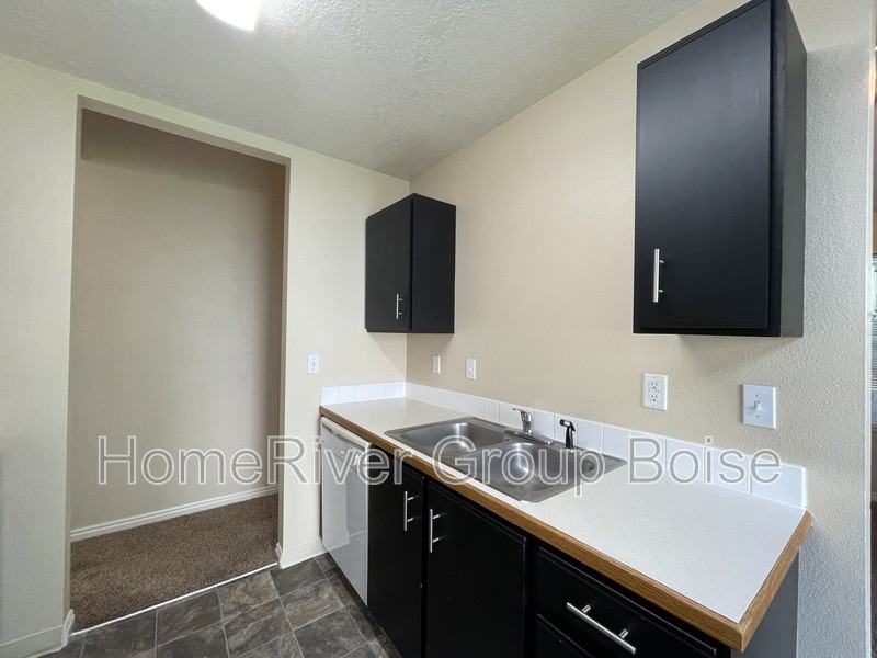1299 N Stephanie Ln #104 - Photo 5 of 16