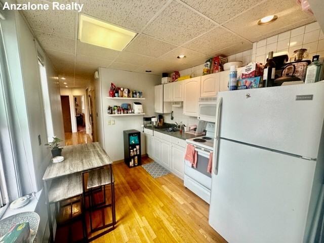 19 Margaret St #4 - Photo 3 of 13