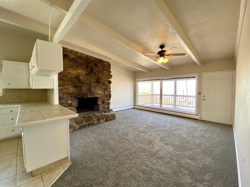 3307 S Bryant St - Photo 3 of 25