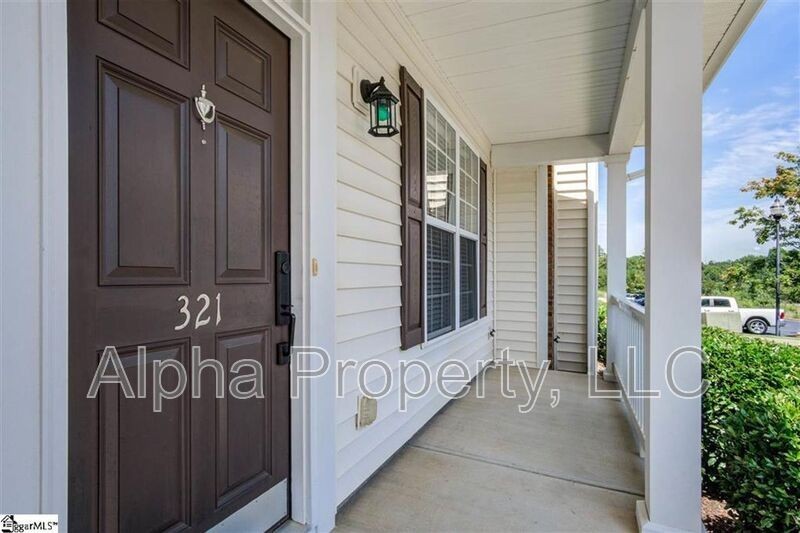 321 Intrepid Ct - Photo 4 of 23