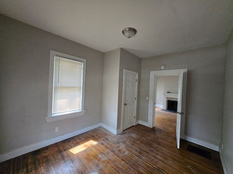 641 N Goodman St - Photo 3 of 6