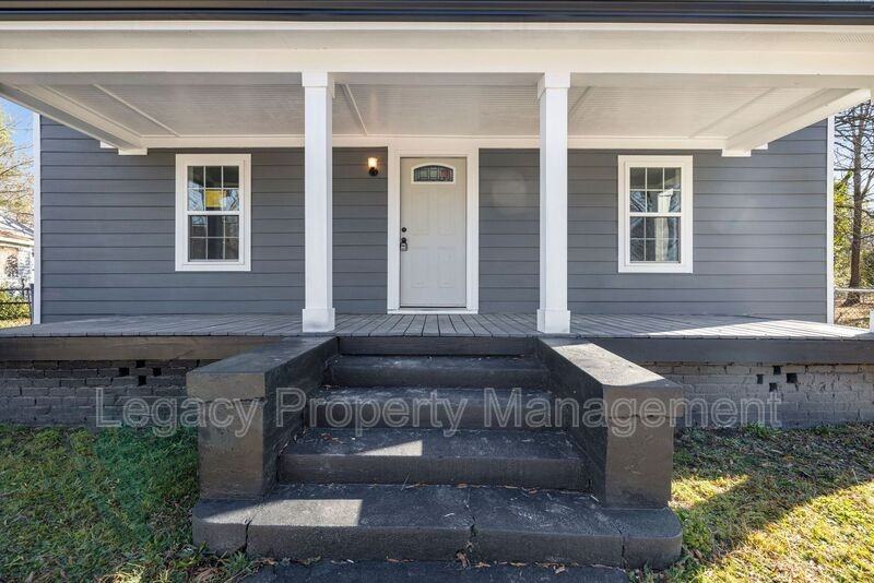 901 Branch St - Photo 3 of 20