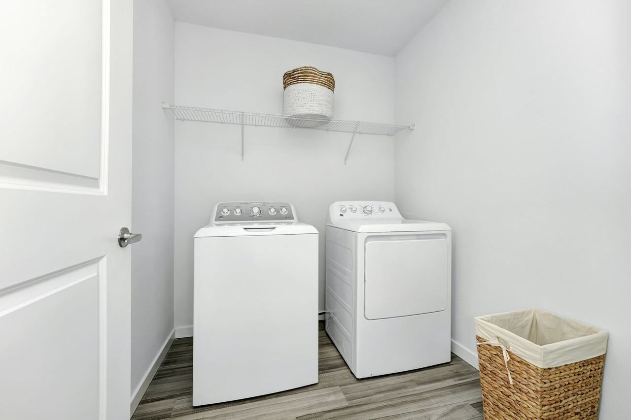 NOVO Avian Pointe - Photo 4 of 43