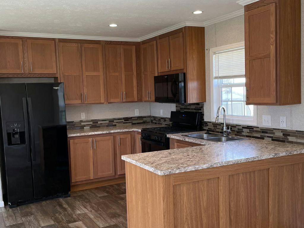 54 Elmhurst Dr - Photo 2 of 35