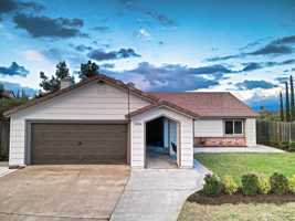 featured image of 41556 Zinfandel Ave