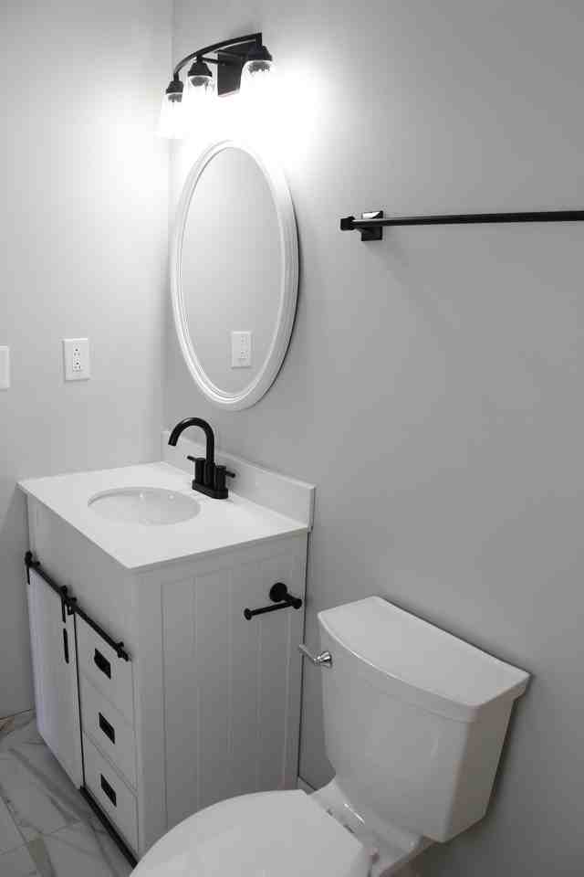 184 Wyndham Pl #184 - Photo 3 of 20