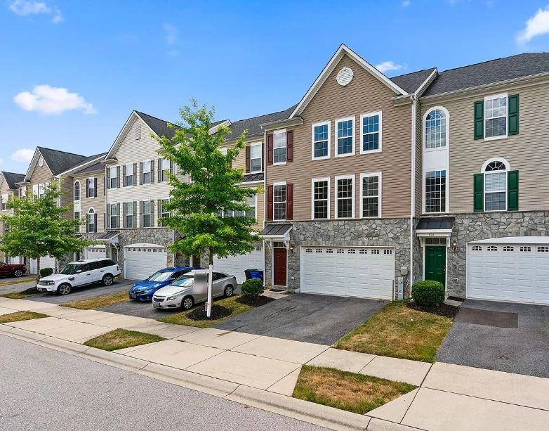 8059 Gabriels Ct #8059 - Photo 2 of 19