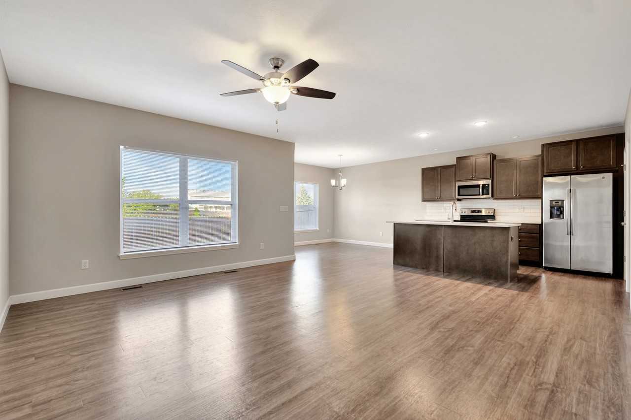 3924 Summer Sage Ct - Photo 2 of 12