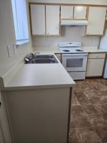 Large 2 Bedroom Apt Living, Located in the Center of Vancouver, WA! - Photo 1 of 1