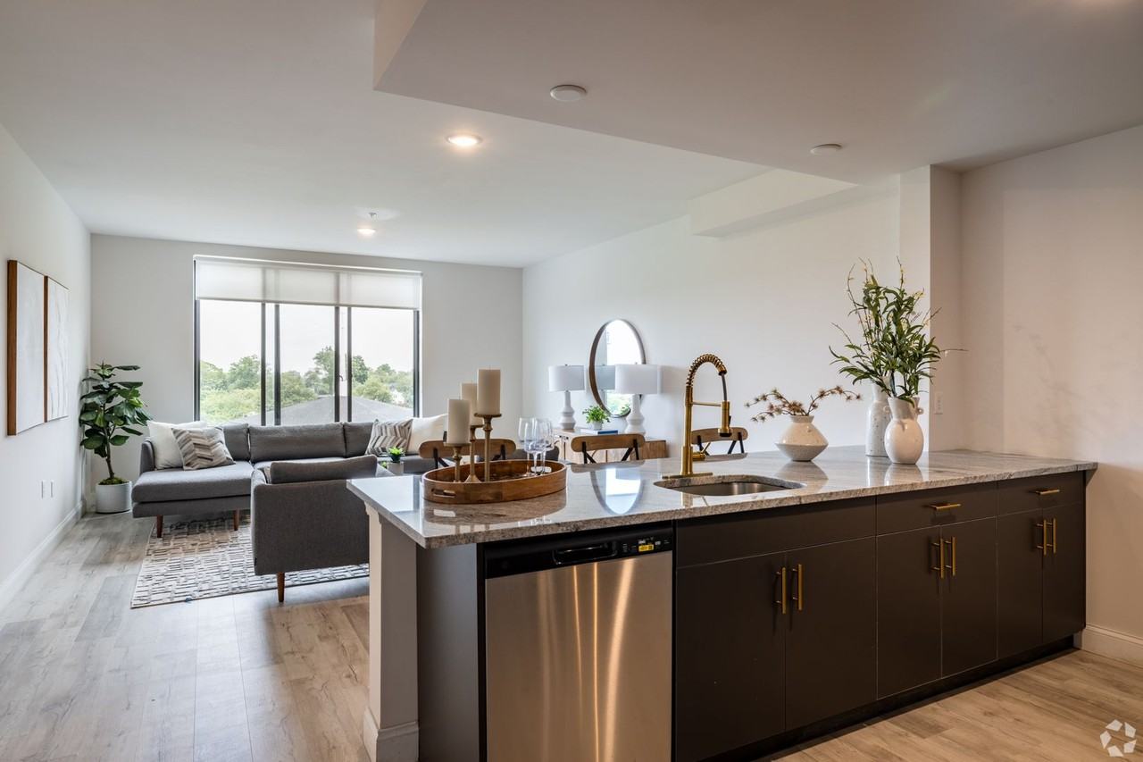 The Modern - Photo 7 of 50