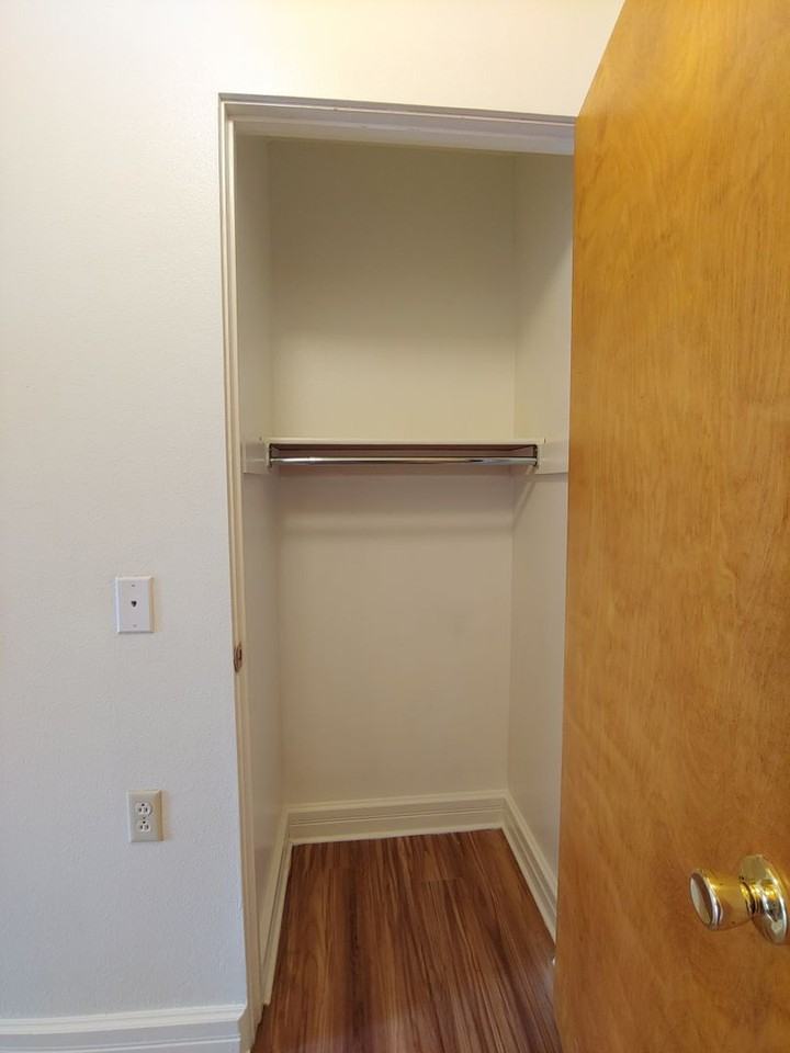 ALD118 - Photo 4 of 10