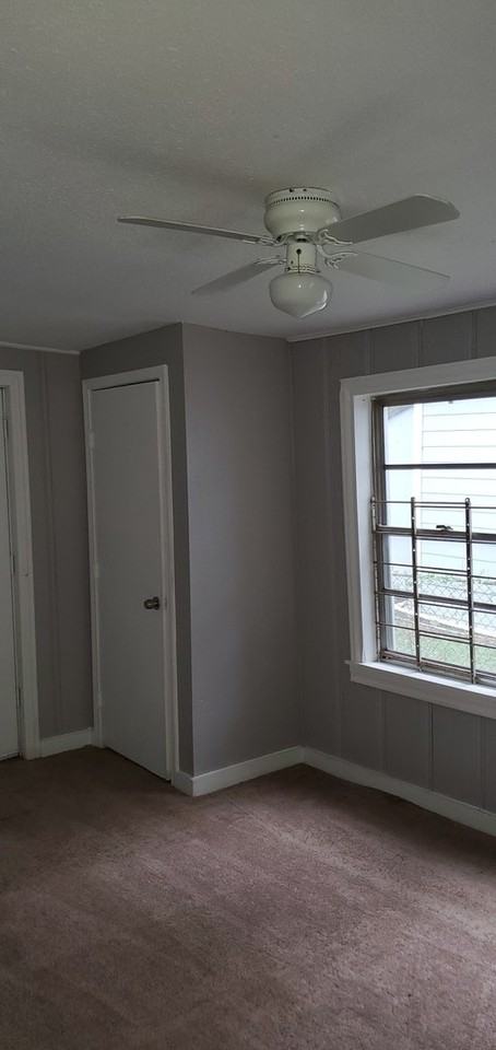 4229 Europa St - Photo 4 of 8