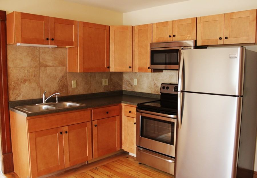 46 North Champlain St - Photo 2 of 32