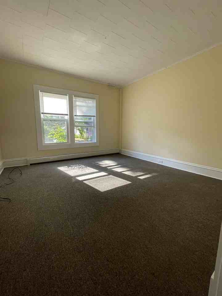 88-94 Lafountain St - Photo 2 of 28