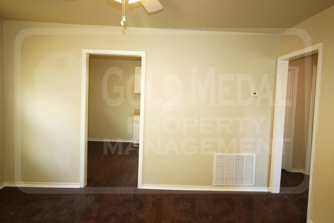 1000 Morris Dr - Photo 4 of 20