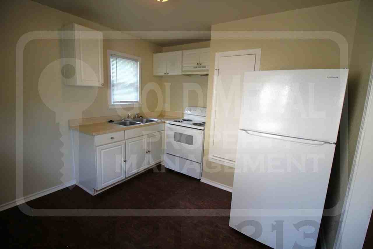 1000 Morris Dr - Photo 7 of 20