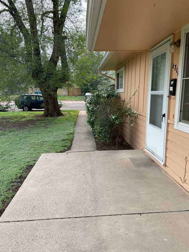 1716-1718 Morningside Dr - Photo 2 of 21