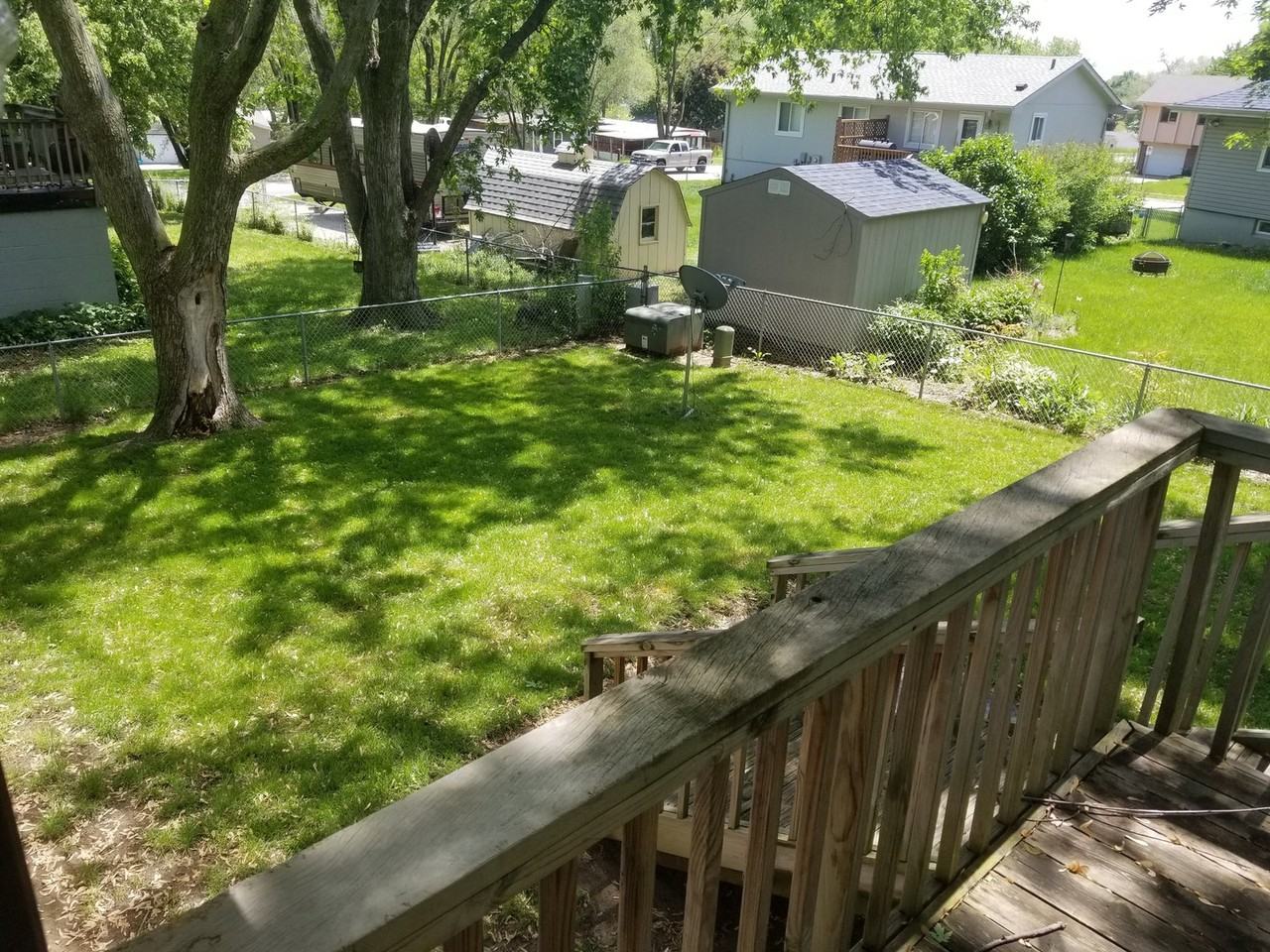 12909 Ames Ave - Photo 4 of 20