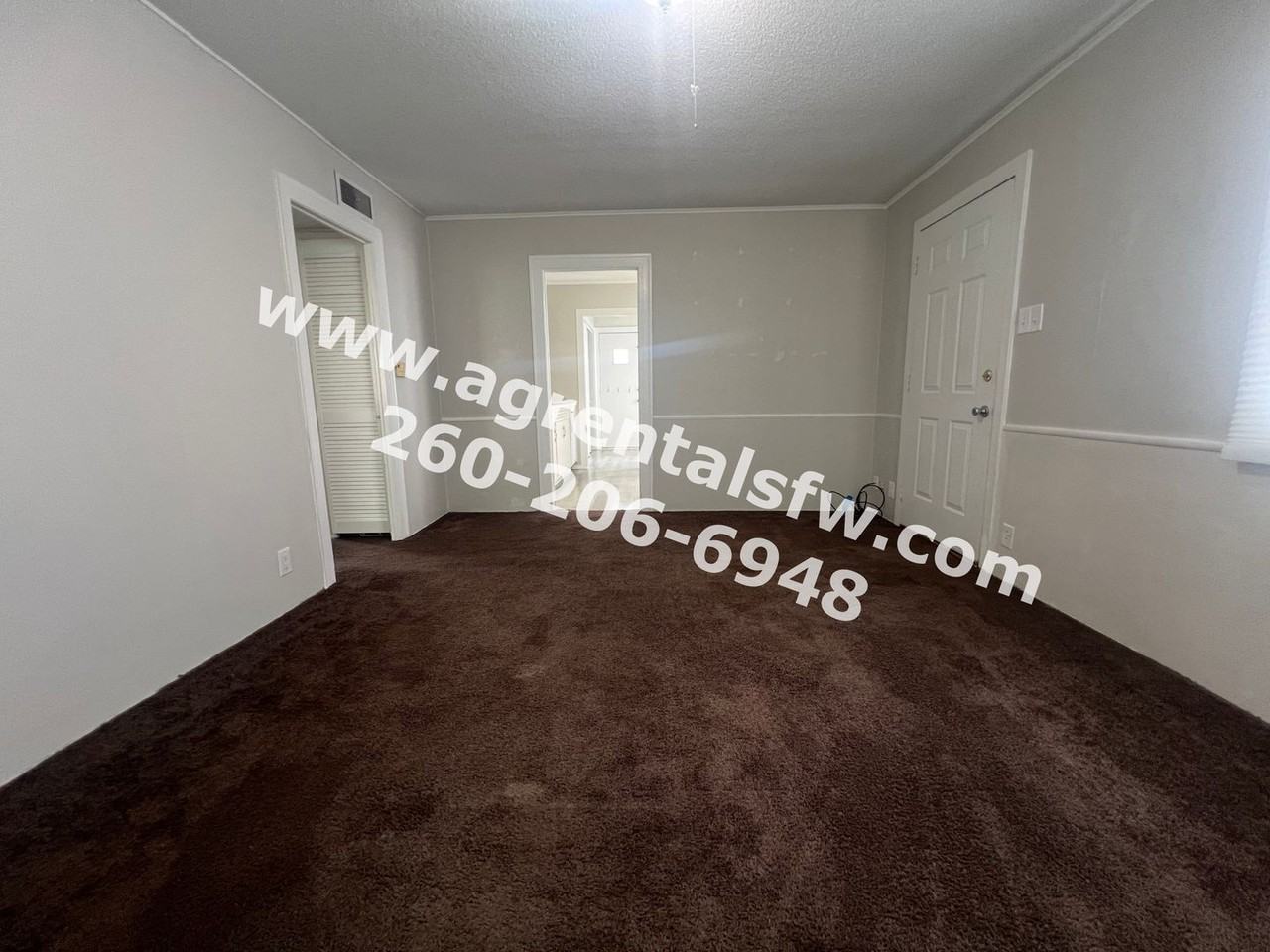 2708 Curdes Ave - Photo 3 of 11