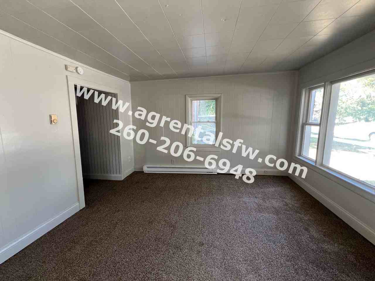 5120 S Harrison St - Photo 2 of 11