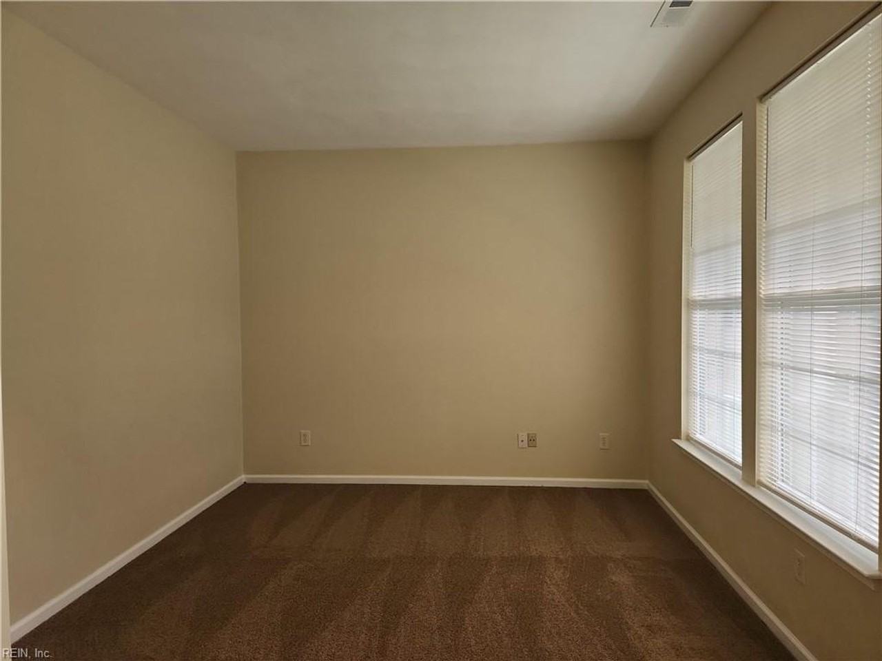 202 Red Duck Cir - Photo 7 of 50