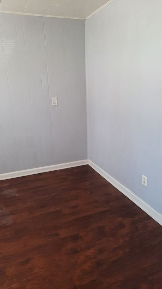 24425 Republic Ave - Photo 5 of 7