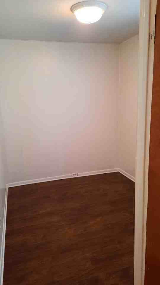24425 Republic Ave - Photo 6 of 7