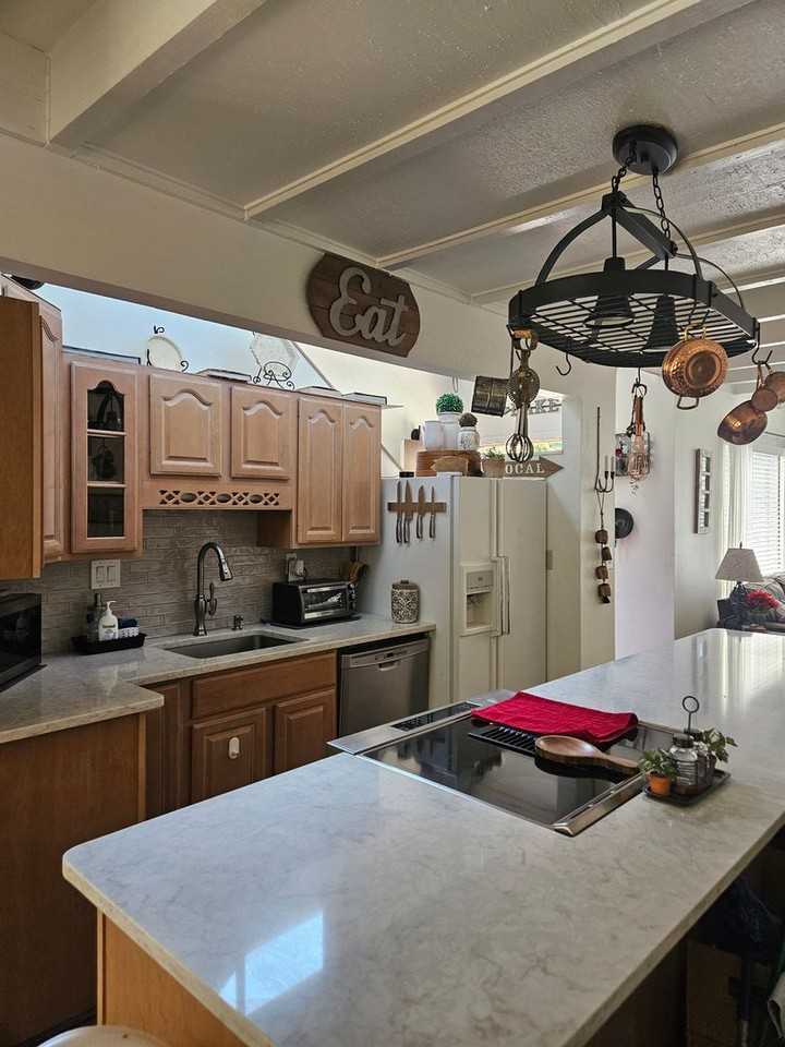 195 Clubhouse Cir - Photo 6 of 26