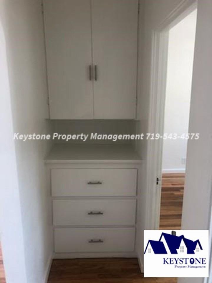 2414 5th Ave - Photo 4 of 15