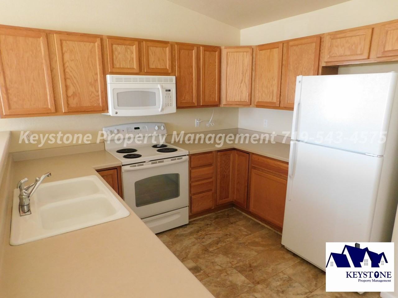 1319 Silver Hawk Ct - Photo 5 of 12