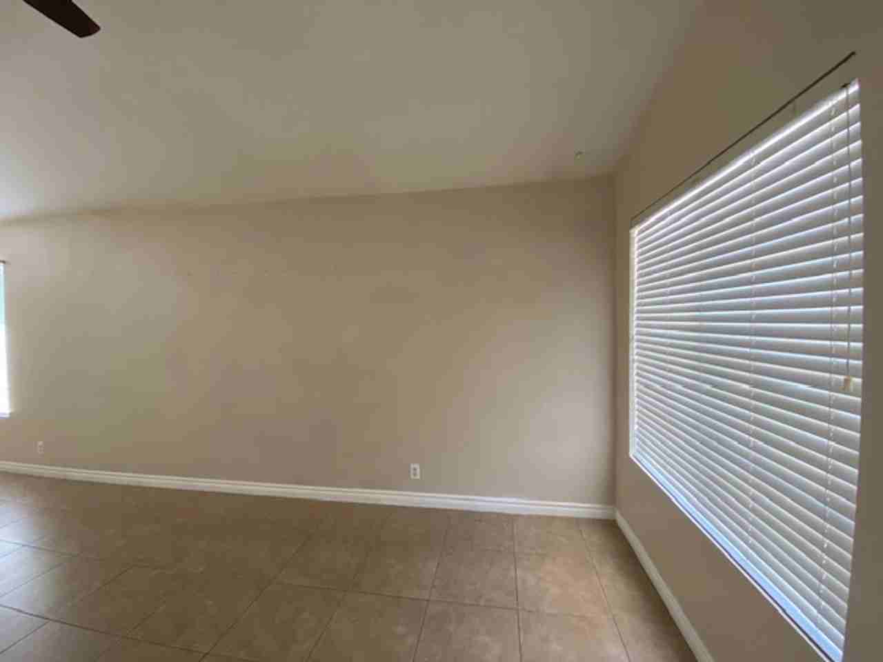 3736 Smoking Gun Ct - Photo 7 of 45