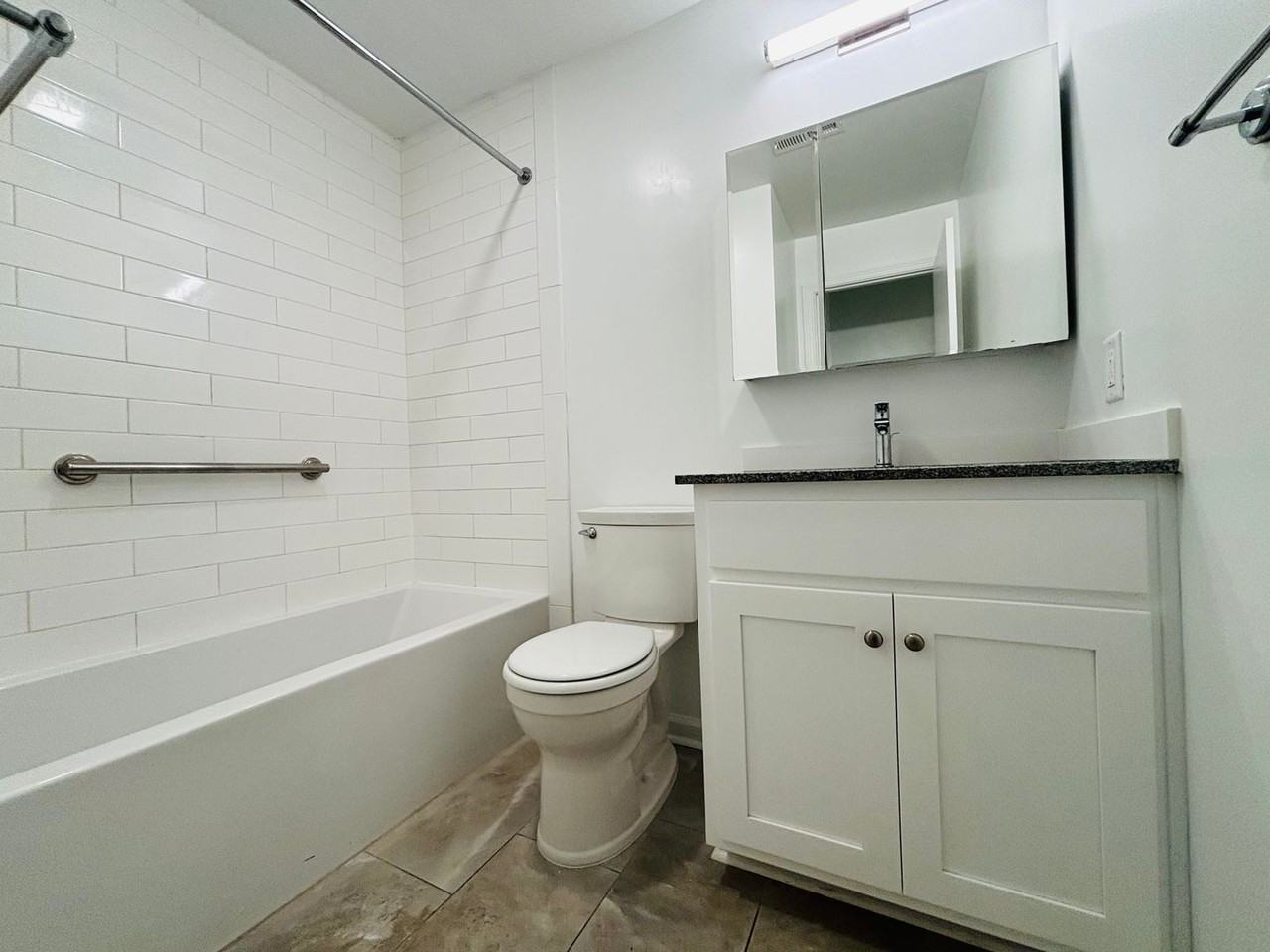 410 Houston St. - Photo 6 of 31