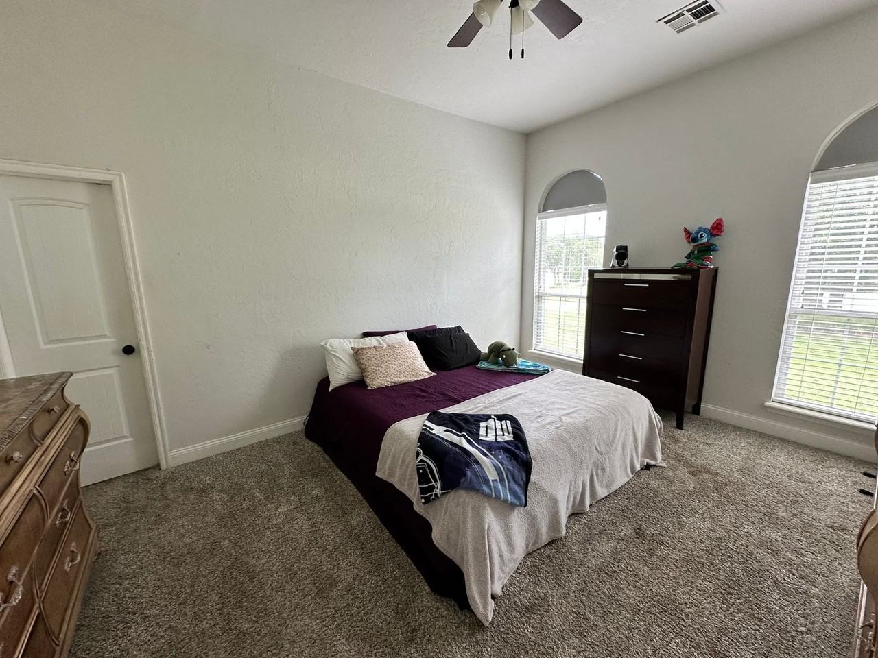 7913 Double Springs Dr - Photo 3 of 22