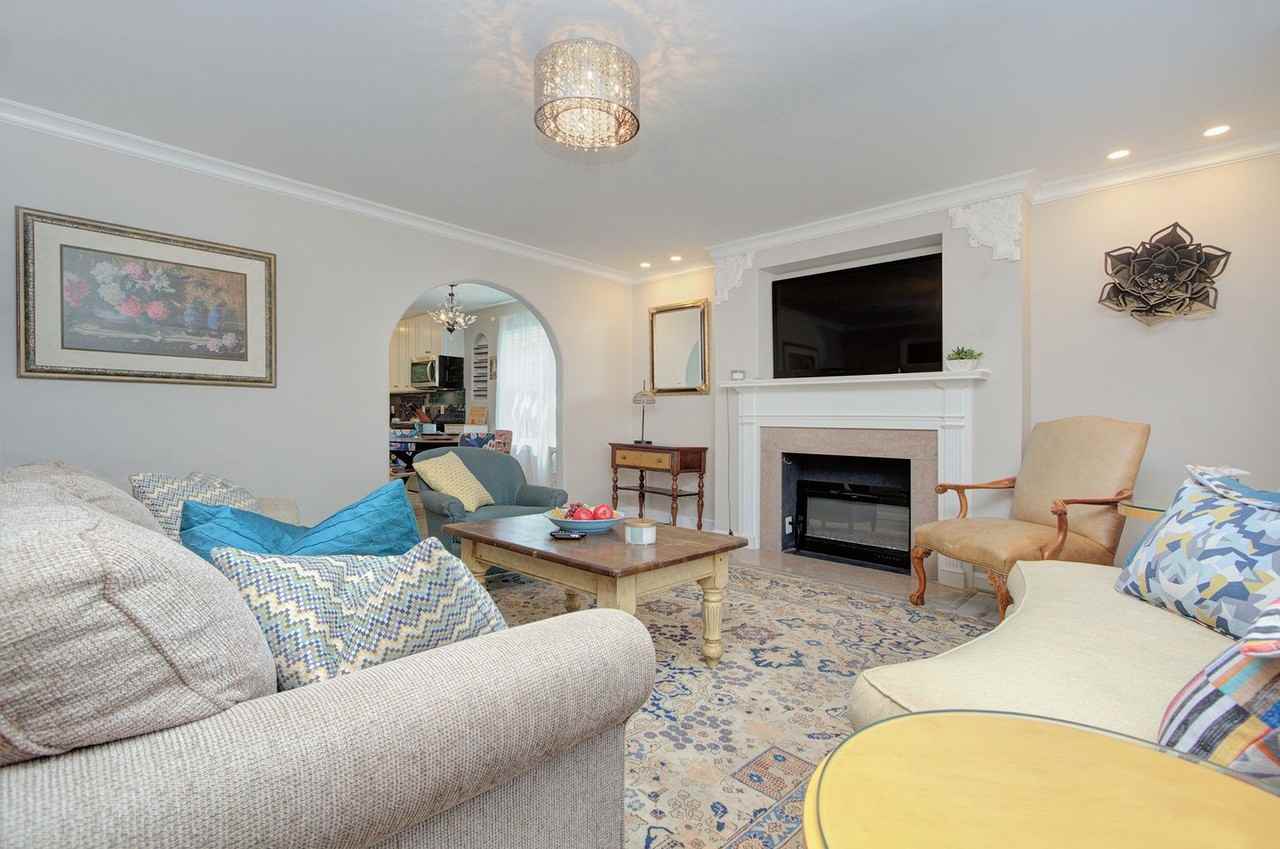 629 Grandin Rd - Photo 7 of 31