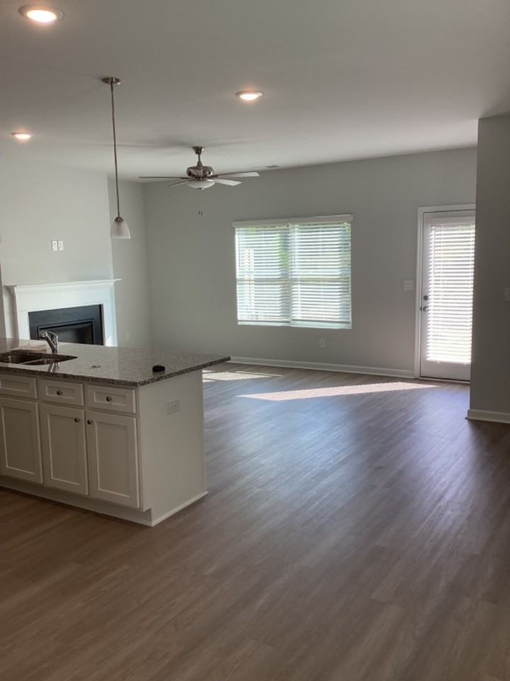 144 Belldown Ct - Photo 3 of 31