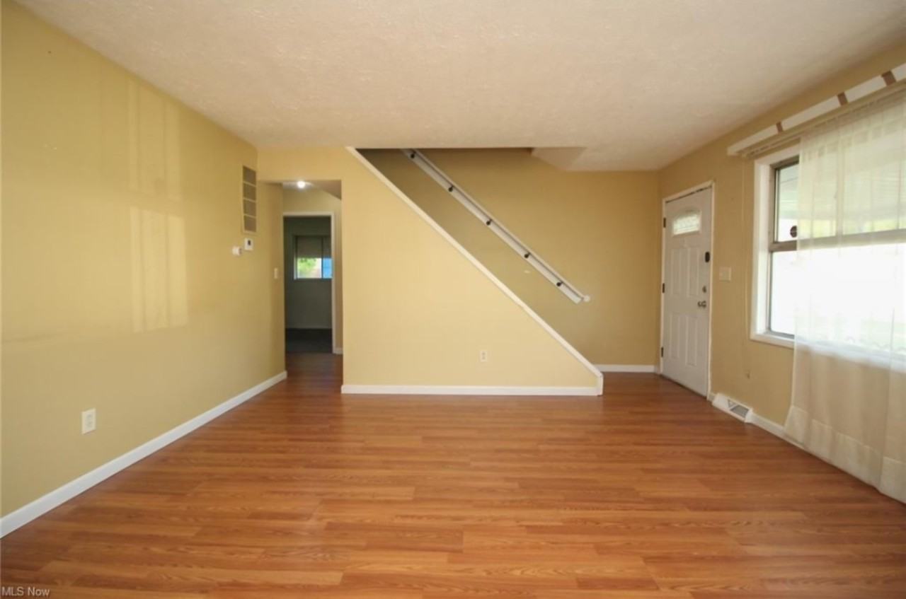 3569 Wyandot Ln - Photo 3 of 18