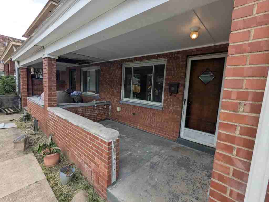 6582 Navarro St - Photo 2 of 11