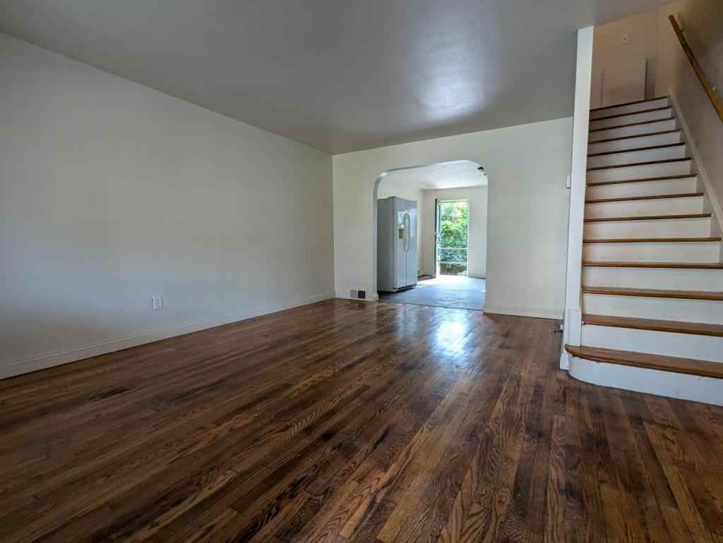 6582 Navarro St - Photo 3 of 11