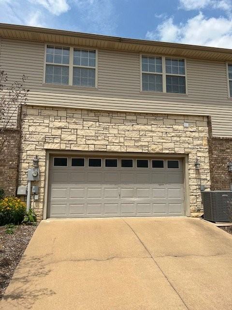 4102 Hunter Way - Photo 2 of 13