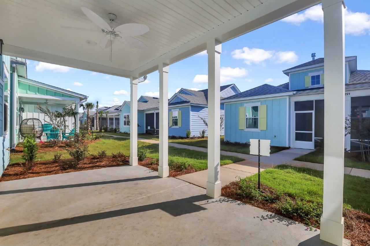 165 Salty Fin Dr - Photo 5 of 50