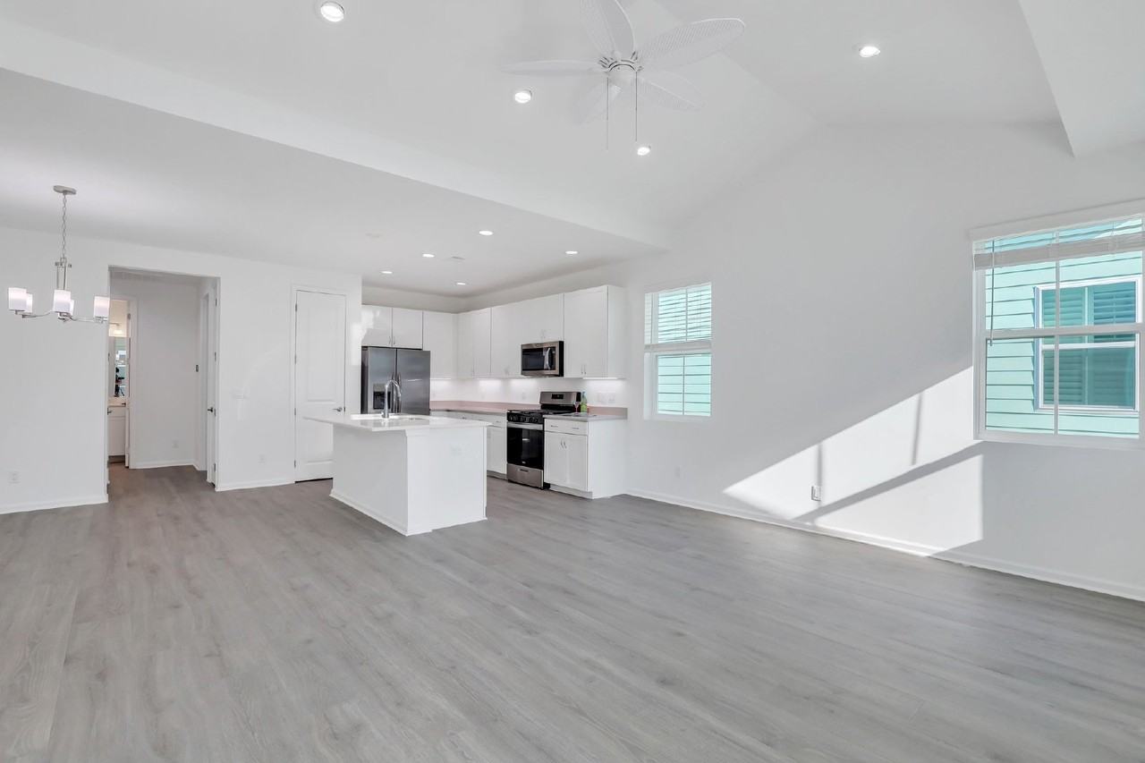 165 Salty Fin Dr - Photo 7 of 50